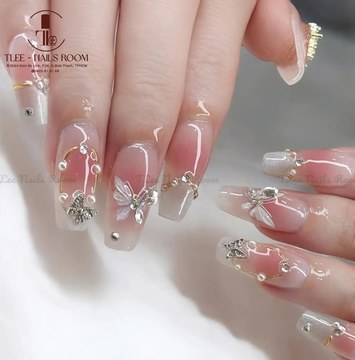 Tin tức nail Tlee Nails Room #16